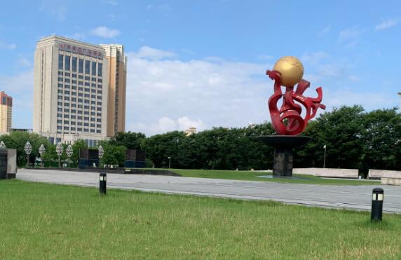 孟晚舟結了幾次婚