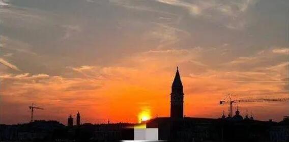 胡歌回應(yīng)熱評(píng)你才大小姐呢