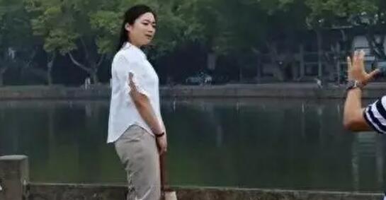 朝鮮運動員游西湖顏值不輸明星