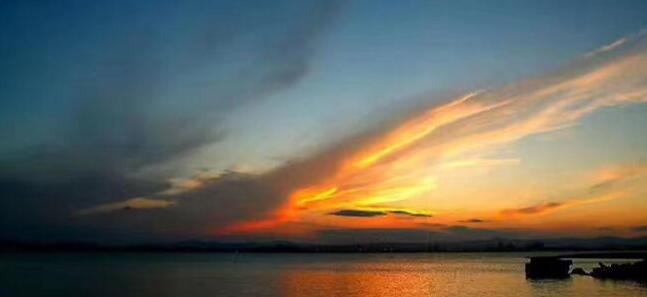 地球出現(xiàn)3小時(shí)特大地磁暴