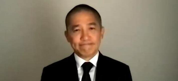 王晶稱梁朝偉應宣布不再領獎