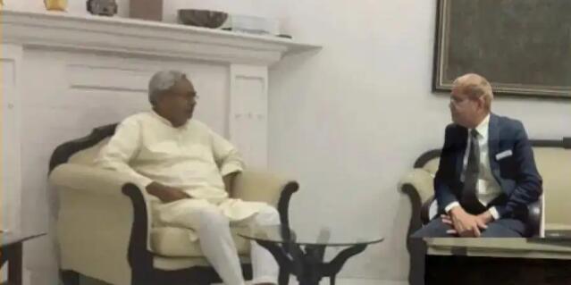 印度男子冒充英國心臟病專家